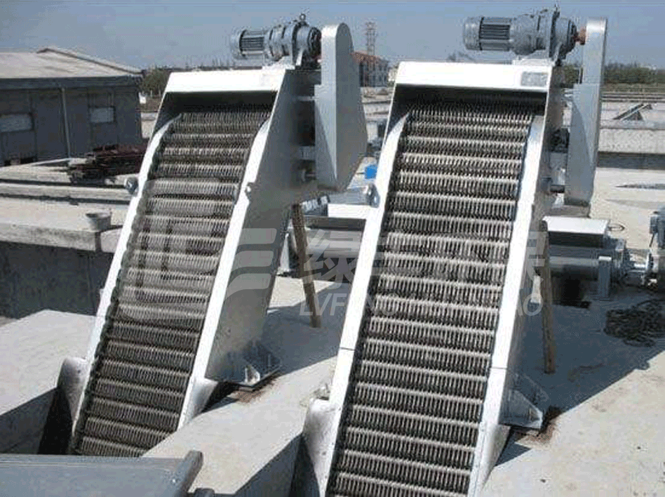 回轉(zhuǎn)式格柵除污機(jī)怎么選型？